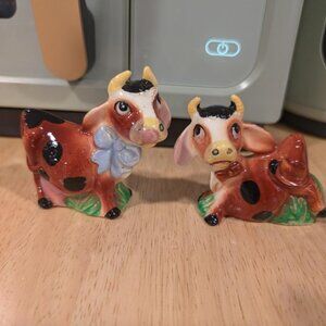 SEMCO BULL COW Boy Girl CERAMIC SALT & PEPPER SHAKERS VINTAGE